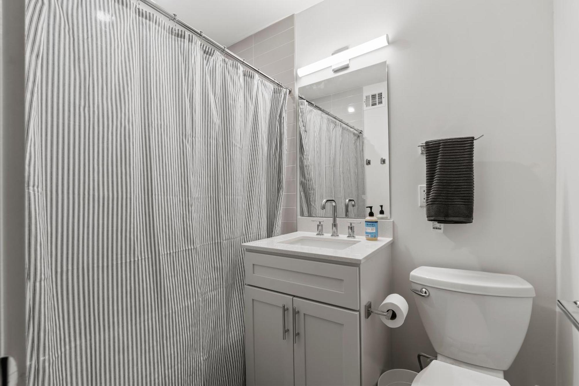 West Taylor Run Hotel Alexandria Zewnętrze zdjęcie